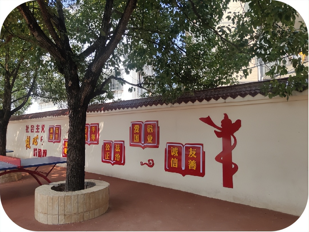 南康赤土民族小学,南康区赤土民族中心小学六年级