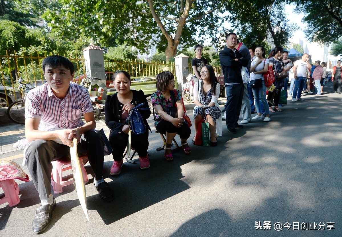 50个最火的创业小项目推荐,适合穷人创业的18个小项目收益