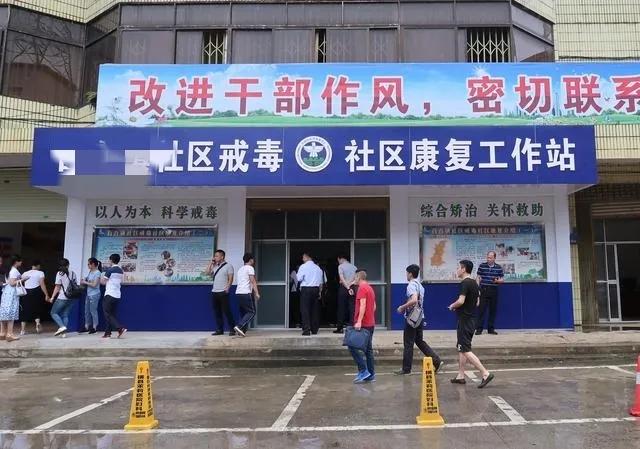 吸毒人员有哪些行为时不予处罚,吸毒人员吸毒后有哪些表现