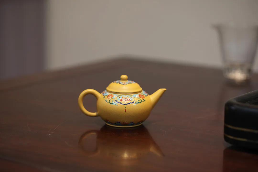 如何鉴别紫砂壶泥料,天星泥料紫砂壶好吗