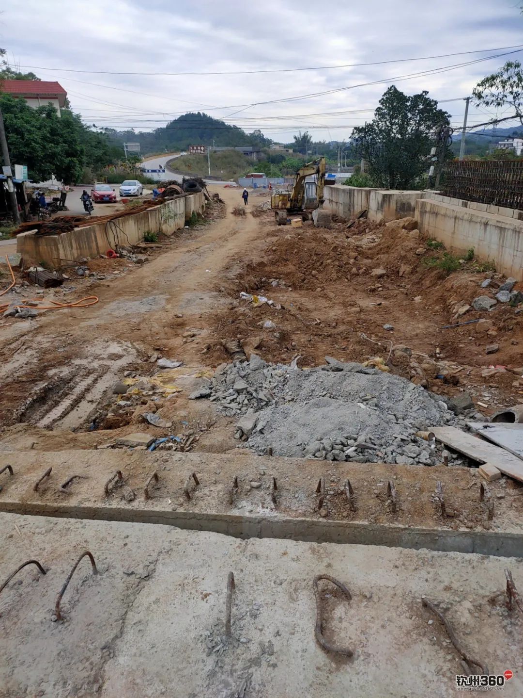 钦州金华路至大垌文头麓,大垌文头麓桥通车