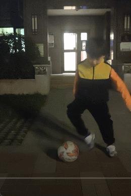 小学生足球成长之路,足球之路妈妈