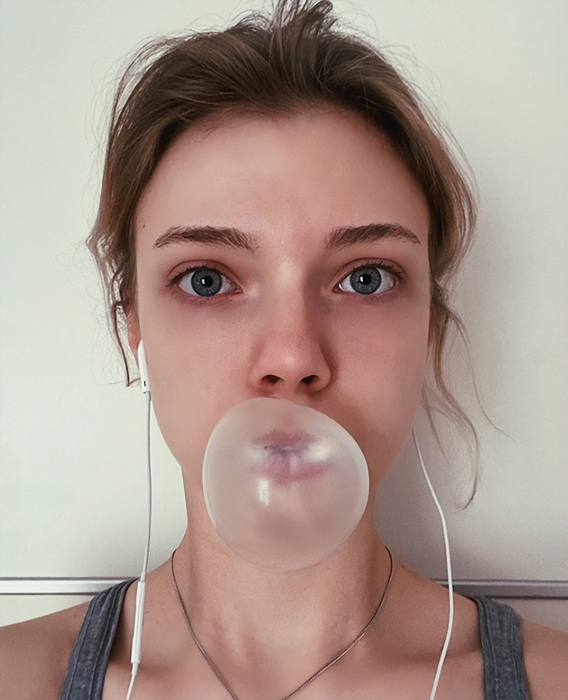 21岁德国模特突然消失,德国20岁女模特