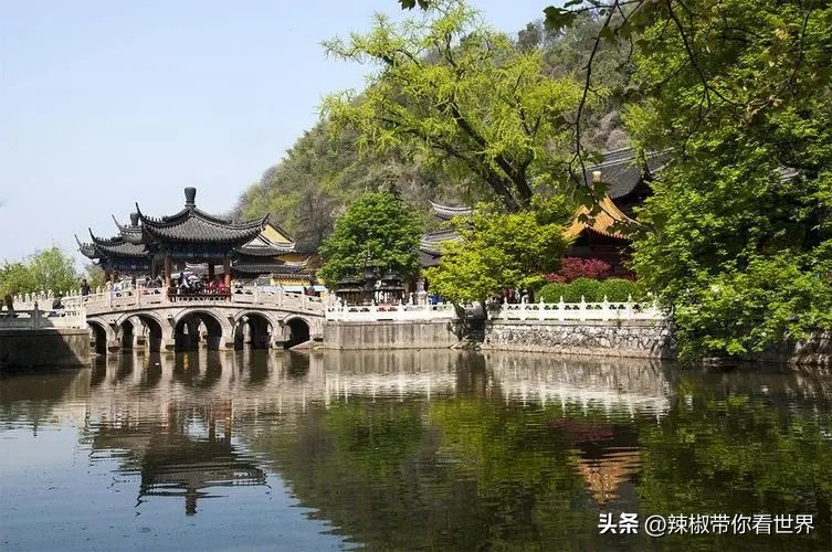 镇江一座美的让人吃醋的城市路牌,镇江一座美的让你吃醋的城市