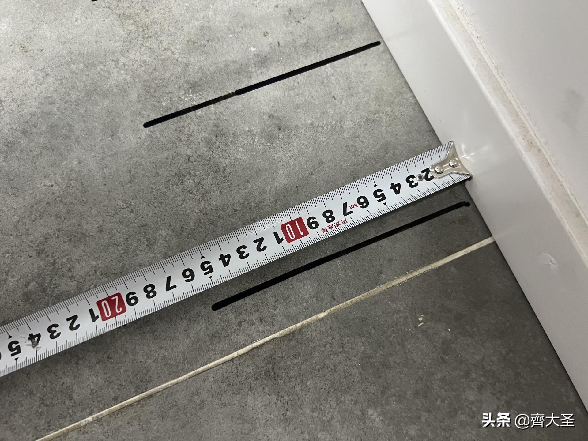 扫地机器人拖地震动和旋转哪种好,机器人旋转拖地和震动拖地