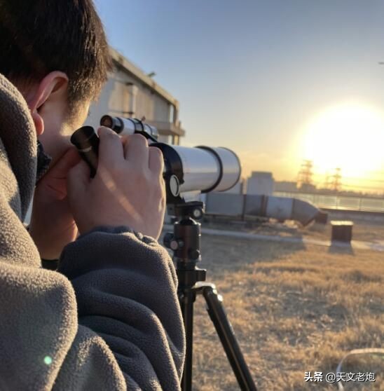 如果用天文望远镜看太阳会怎样,天文望远镜看天空什么样子