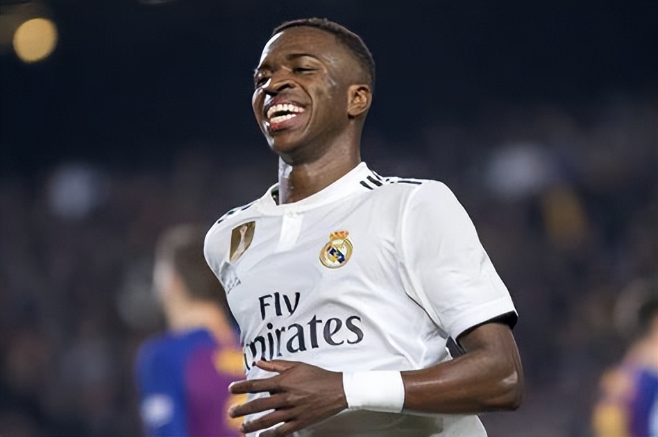 ins足球明星粉丝排名30,谁是最好的足球运动员c罗