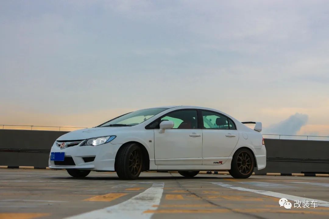 8代半思域和8代哪个更接近fd2,八代思域改fd2发动机有什么问题