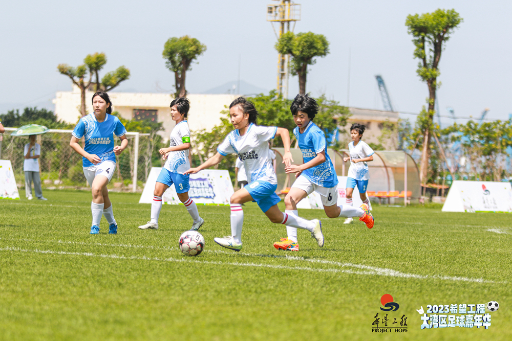 琼中女足三次蝉联世界冠军,琼中女足哥德堡杯比赛直播视频