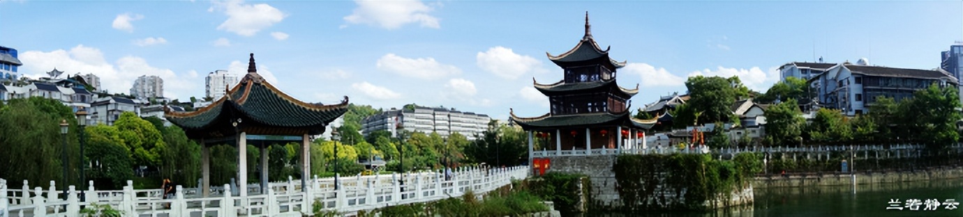 贵阳多彩贵州位置,贵阳多彩贵州城风景区