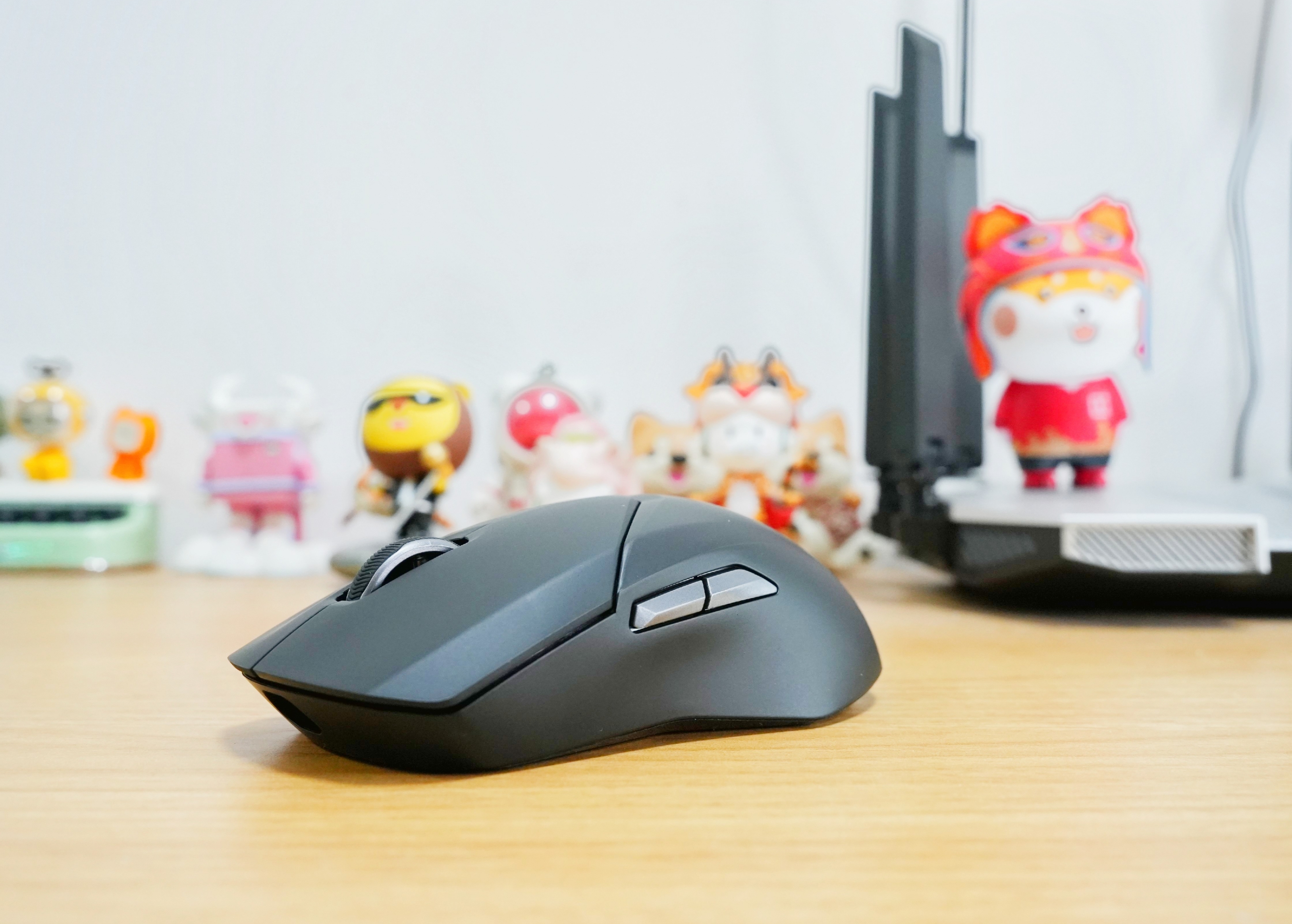 雷柏无线鼠标vt9pro4k,雷柏VT9轻量