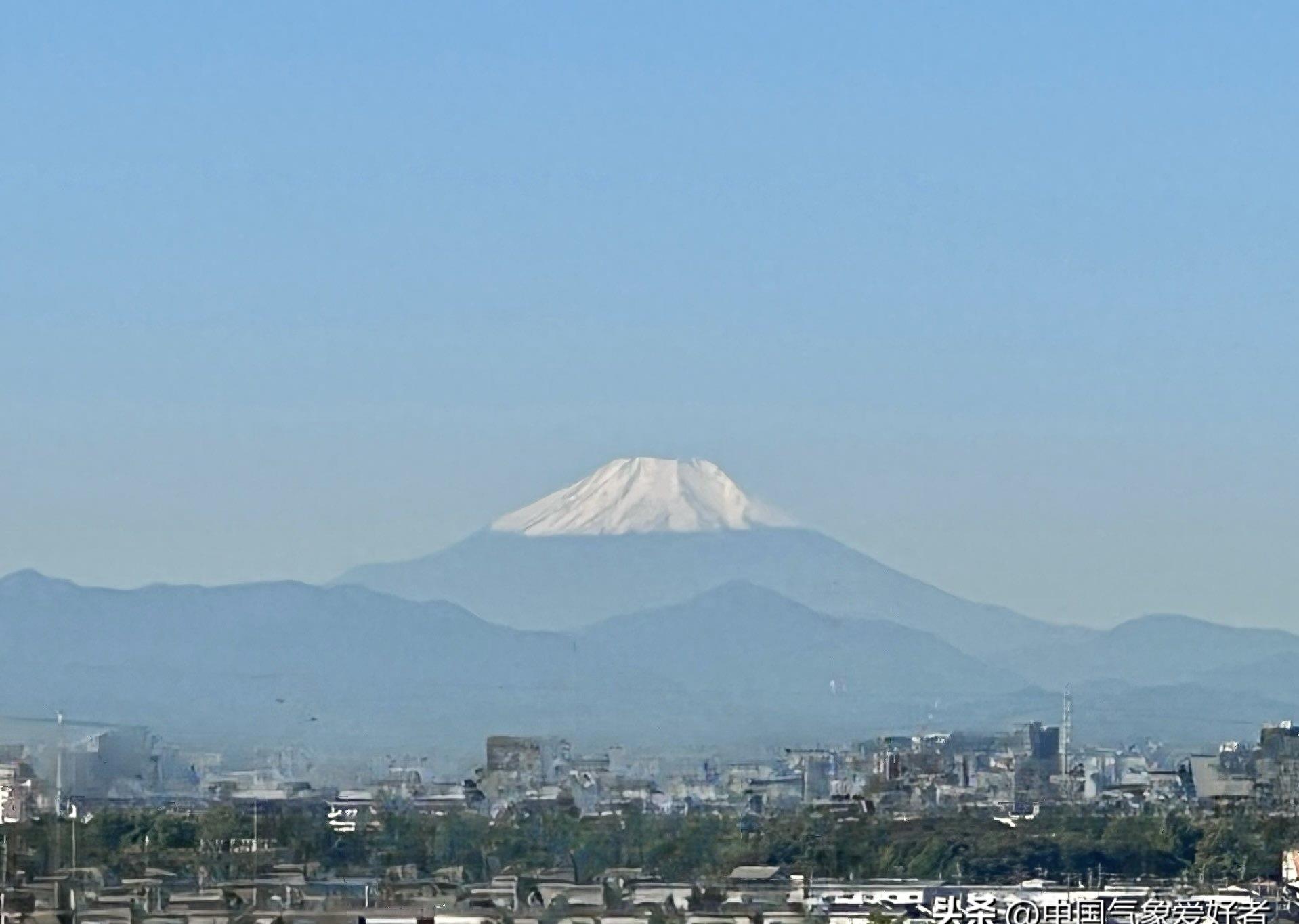 富士山白头巾惊诧四方,全球变暖危机实锤