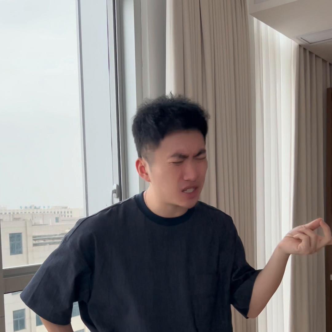 你们觉得要把阿兵哥和阿东拆开吗？@太子岁-阿兵哥