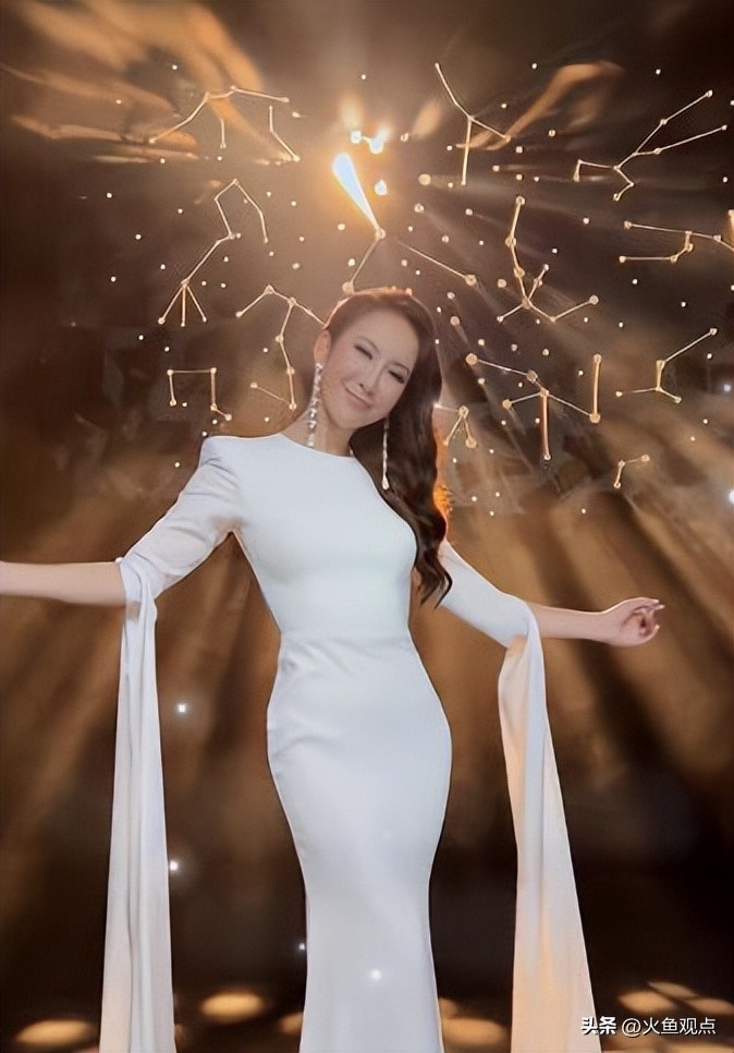 李玟因为被了解是幸福的,李玟笑容背后藏着无奈与心酸