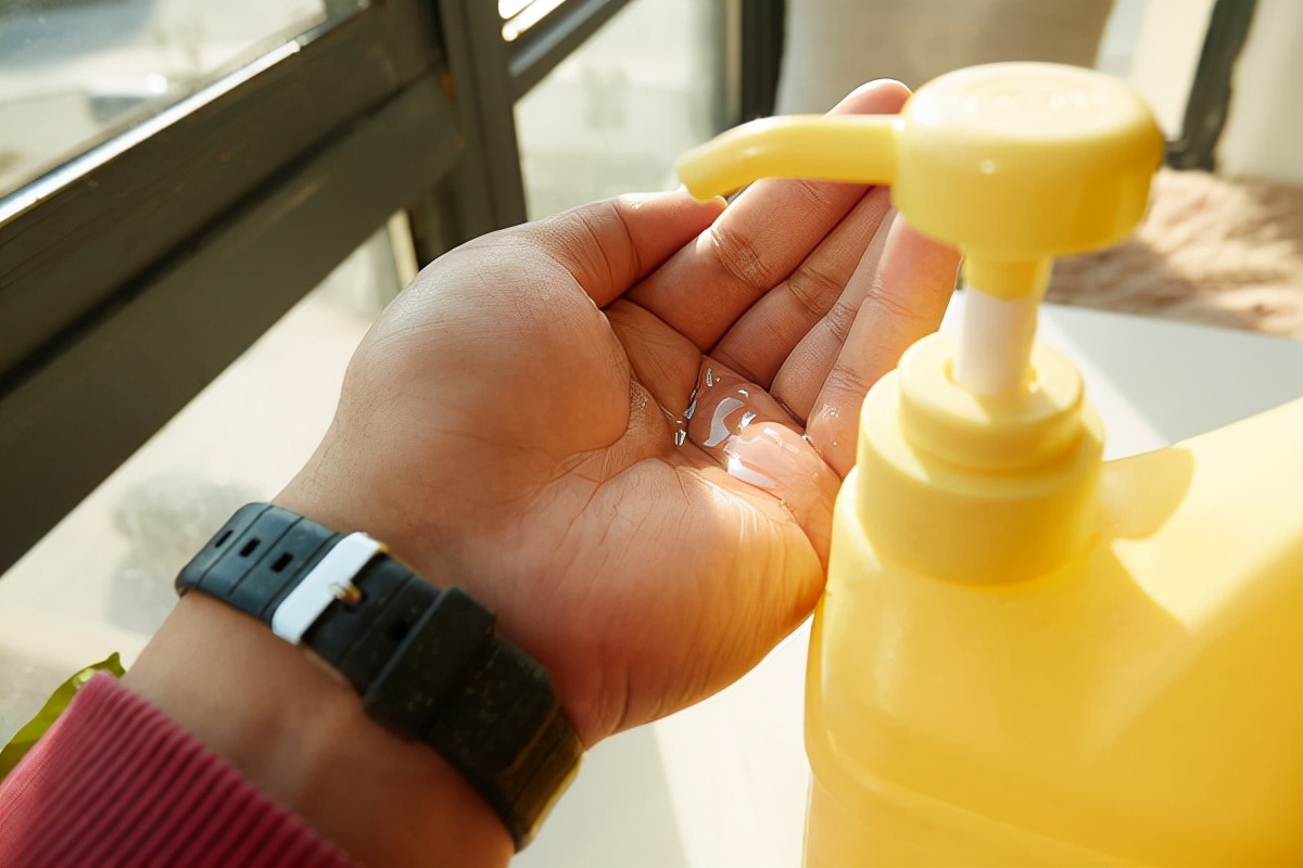 洗洁精是害人精这种说法对吗,洗洁精害人精