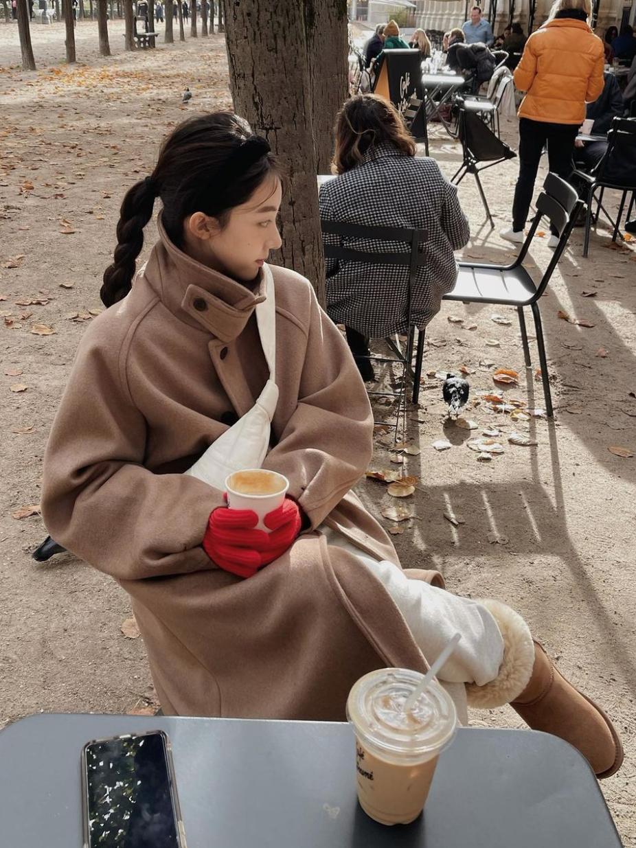 冬天穿啥鞋百搭又好看啊,冬天穿什么鞋百搭还保暖好穿