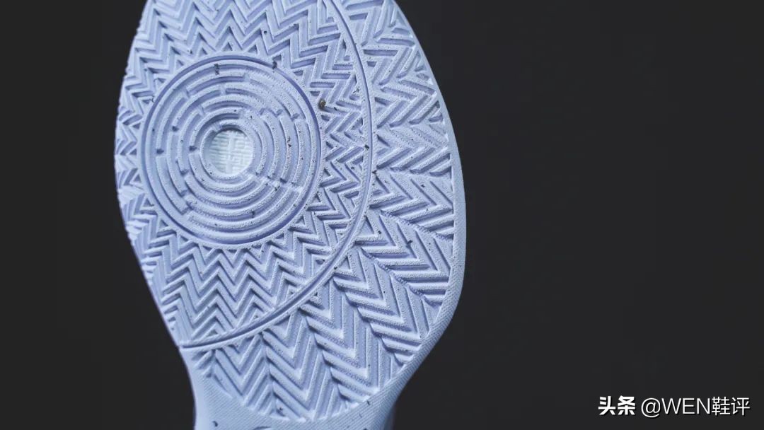 超轻2022v2蓝色开箱,超轻2022值得入手么