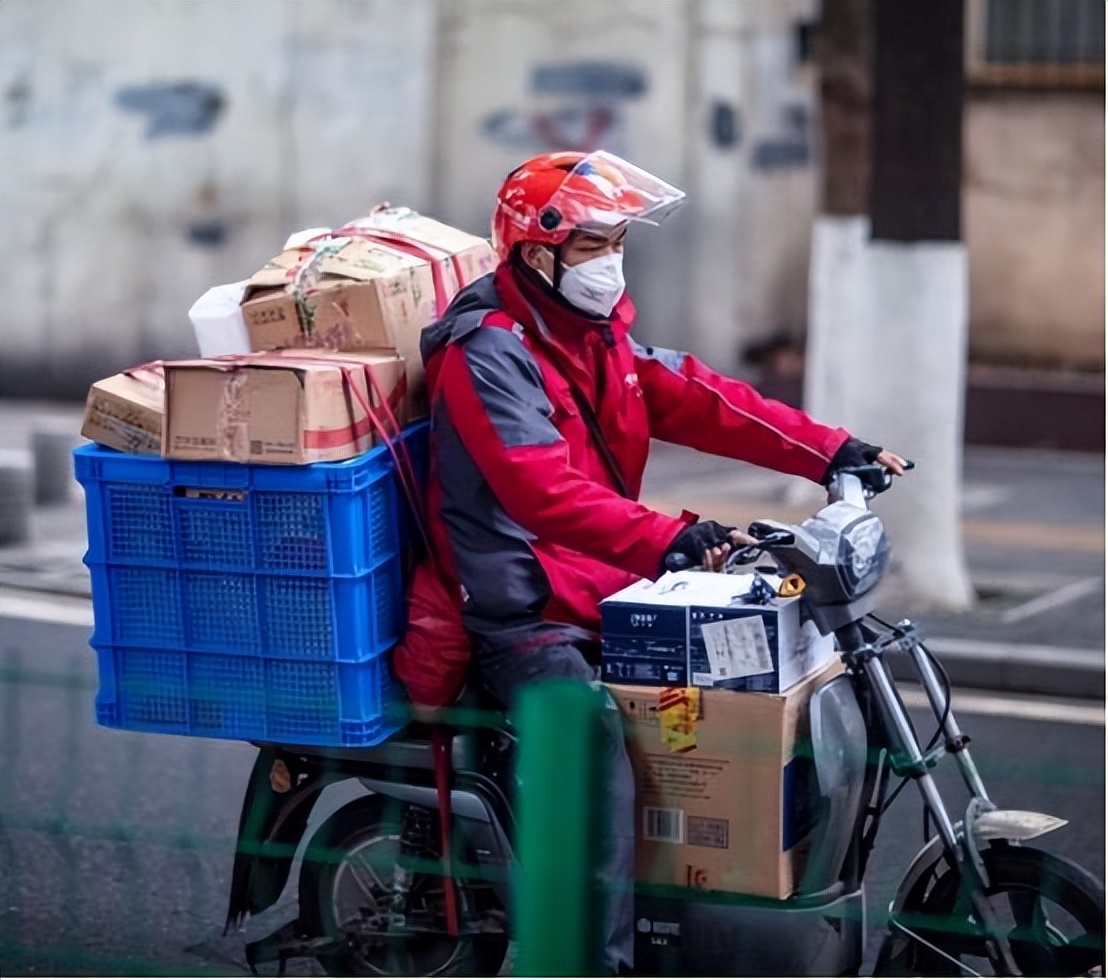 电商快递员包括哪些职位,电商快递员前景