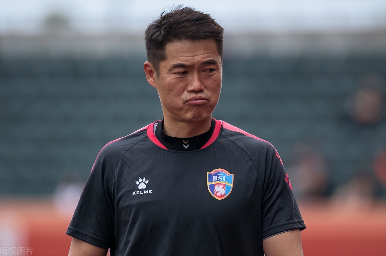 青岛黄海足球队现在怎么样了,青岛足球黄海