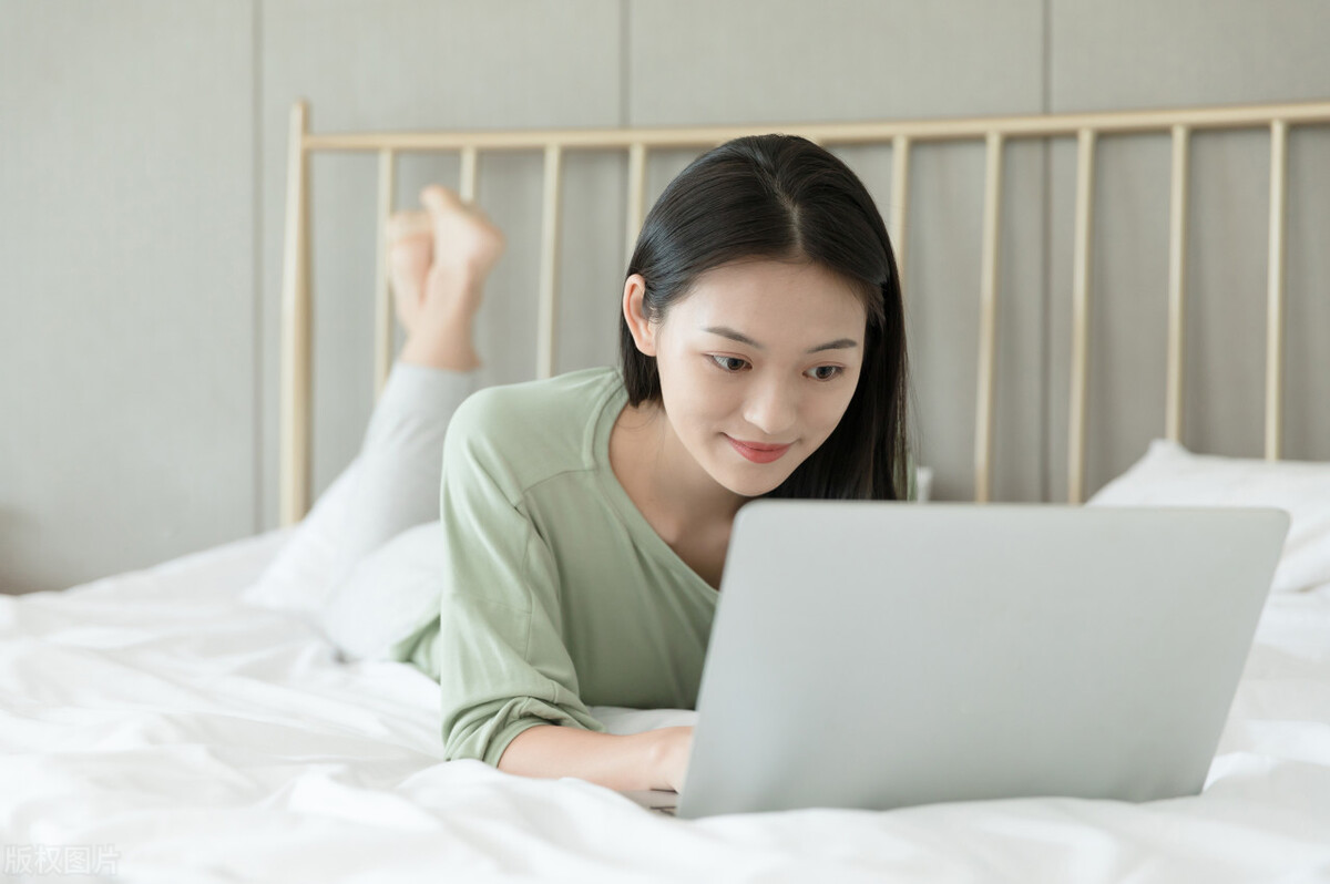 电脑屏幕蓝光伤害眼睛是真的吗,蓝光屏对眼睛有什么影响