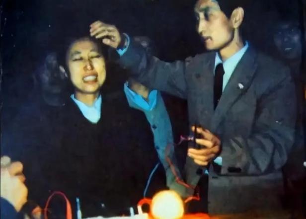 自称能拦截导弹，扑灭大兴安岭山火的气功大师严新，最终结局如何