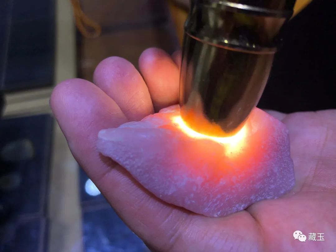 假桃花优点缺点,如何挑选桃花玉