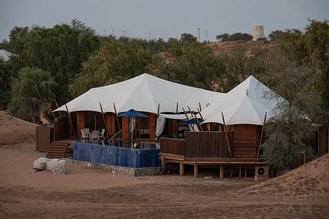 阿联酋丽思卡尔顿,阿联酋野奢帐篷