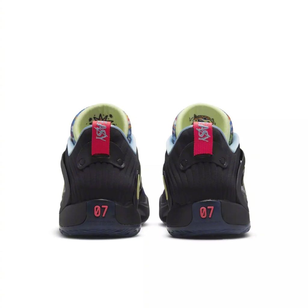 kd15高颜值,kd15和lbj21