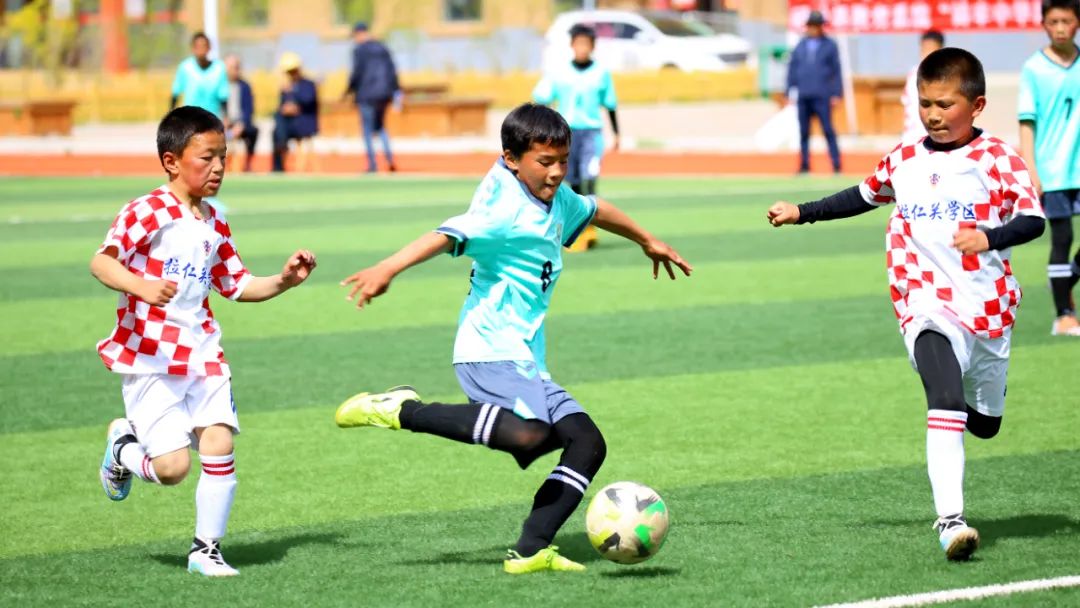 少年足球现场,少年足球队在线播放