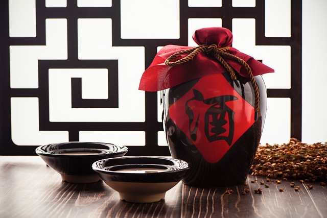 女子服头孢后吃半块面包呼吸困难,女子服用头孢后吃桃李面包