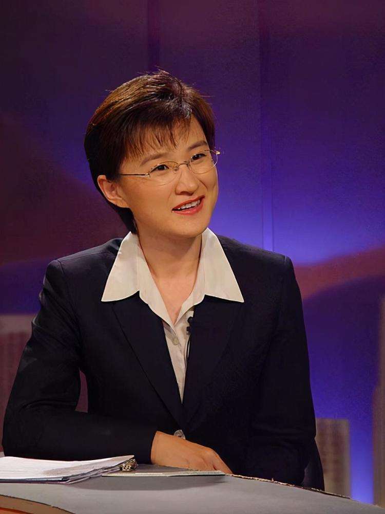 董倩滚出,董倩在央视主持过什么节目