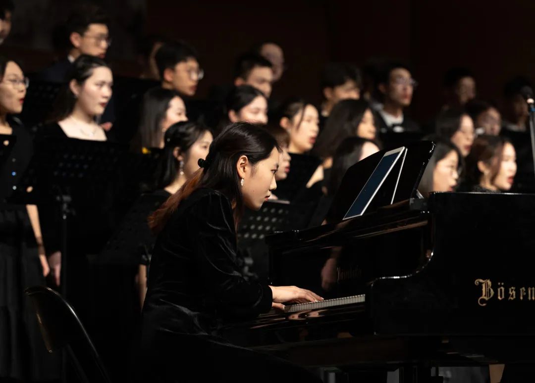 我们找到了人大最美的她！