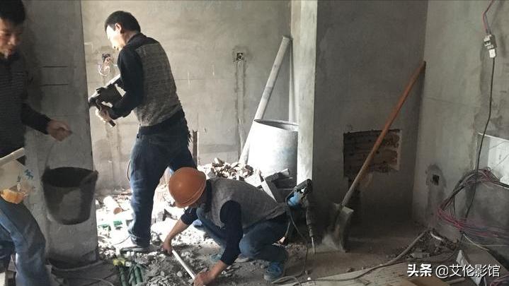 湖北36岁女子怀孕27周羊水破了，医生判定宝宝救不活，女：保孩子