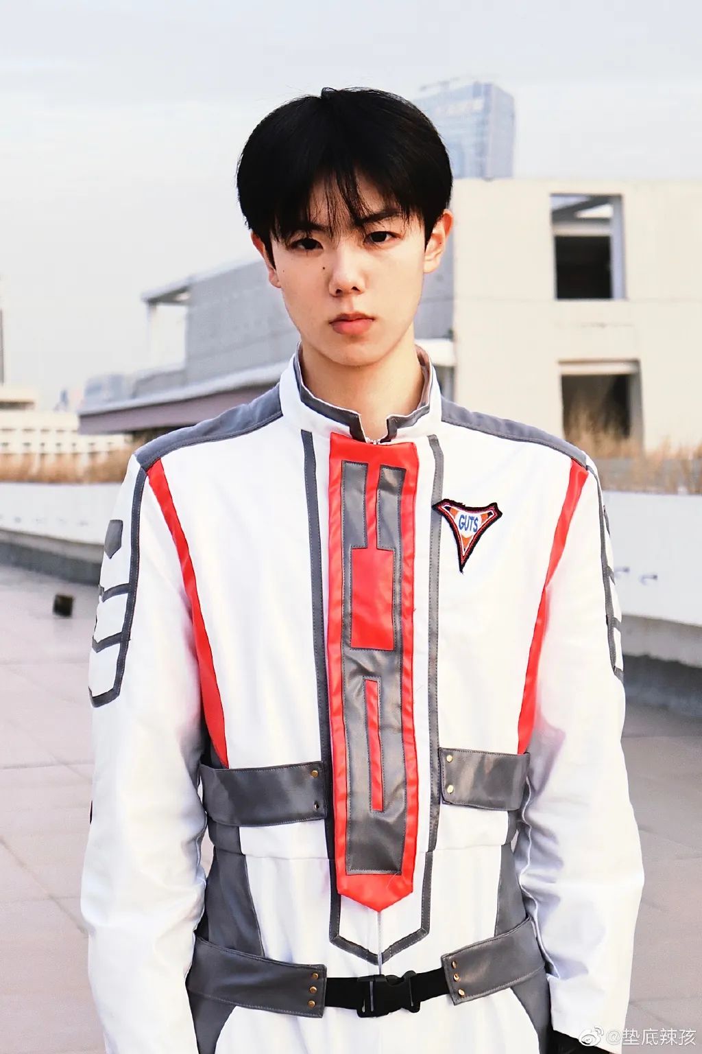 女生的p图技术有多强大,再一次感叹网红的p图技术