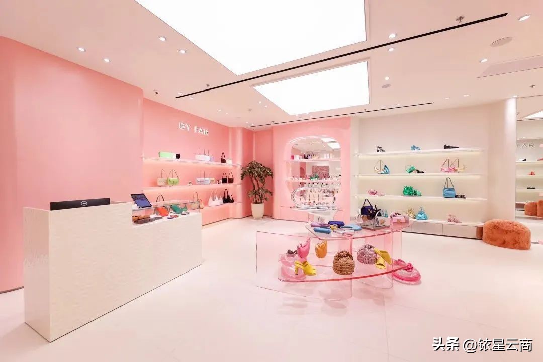 奢场前线｜福州万象城等开设奢牌新店，深圳湾万象城等营销出圈…