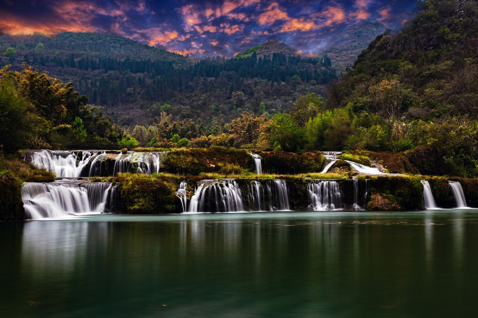 云南旅游景点大全最值得去的,云南旅游景点有哪些好玩的