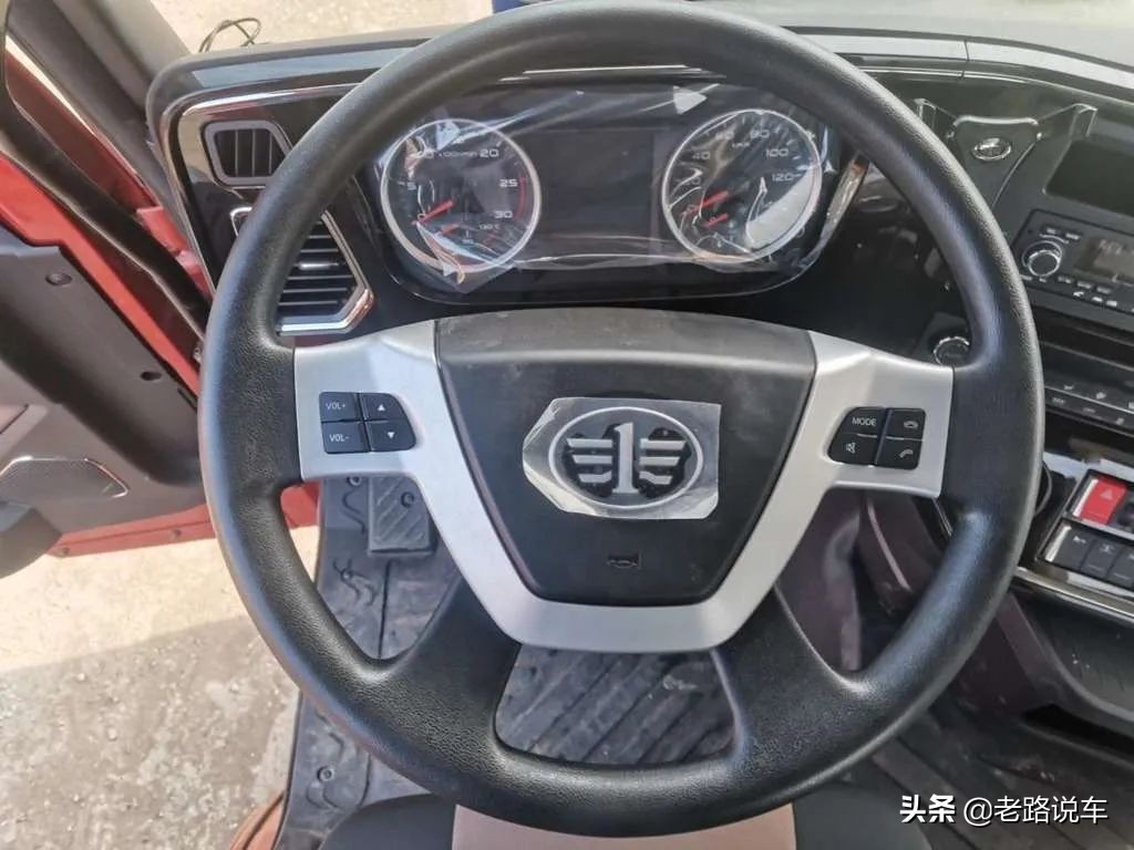 悍vh460国六牵引车空滤什么型号,悍vh460和悍v400车型一样吗