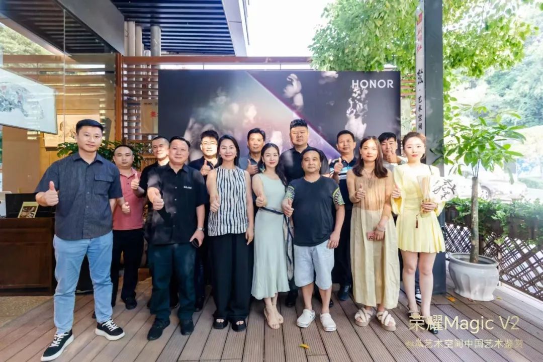 利川红产业集团有限公司,湖北利川红产业集团有限公司