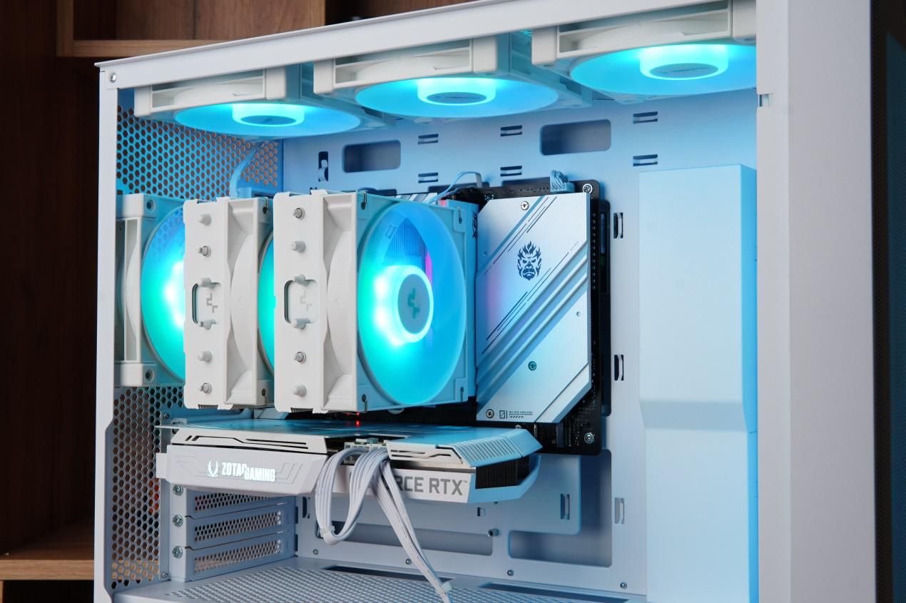 华硕追影机箱布局,华硕追影13代13700f主机