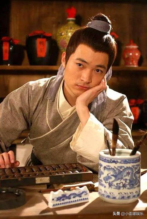 揭秘娱乐圈最真实最阴暗的一面,揭露娱乐圈黑事情