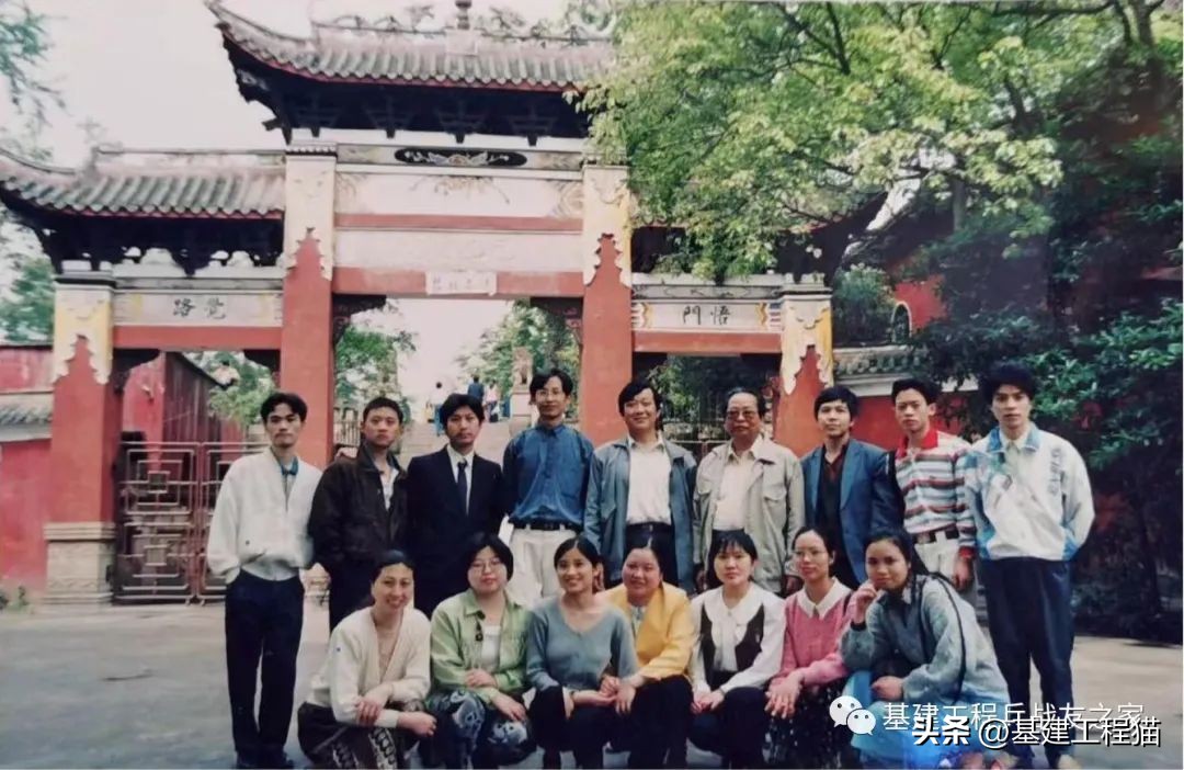 第一重型机械厂建设历史,基建工程兵历史及沿革