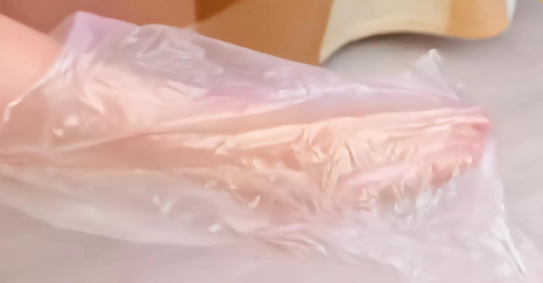 只用小苏打和白醋做胶水,不用小苏打光用牙膏做胶水