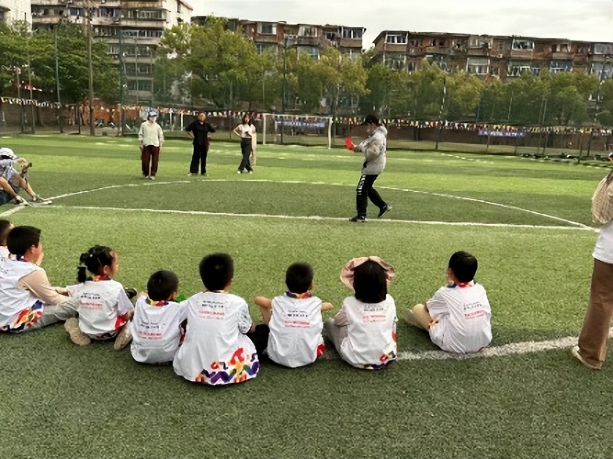 足球公益活动,少年足球公益活动