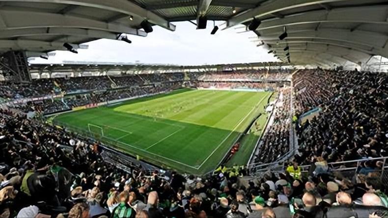 欧洲五大联赛专业足球场,欧洲杯十大球场巡礼