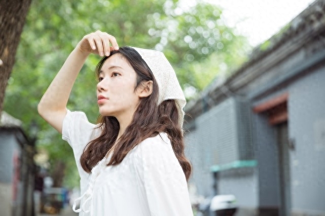 岳母生日全家去酒店庆祝,女婿偷偷买单溜走,拒绝再登岳父母家门