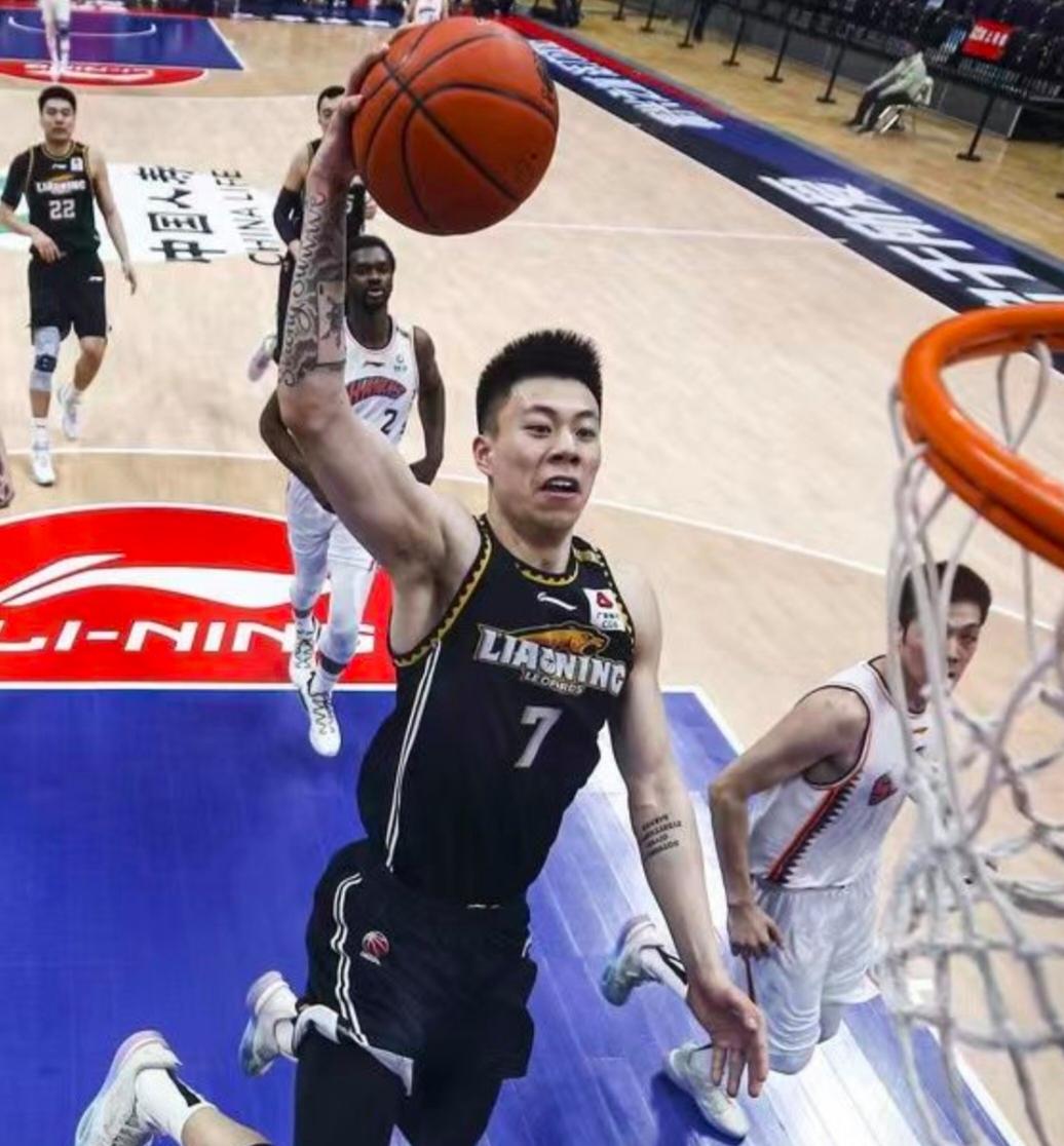 男篮队员谈李凯尔,男篮归化球员李凯尔打亚运会吗