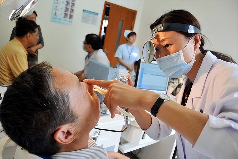 钟南山院士讲养生四大规律,医学专家谈为什么病人越治越多