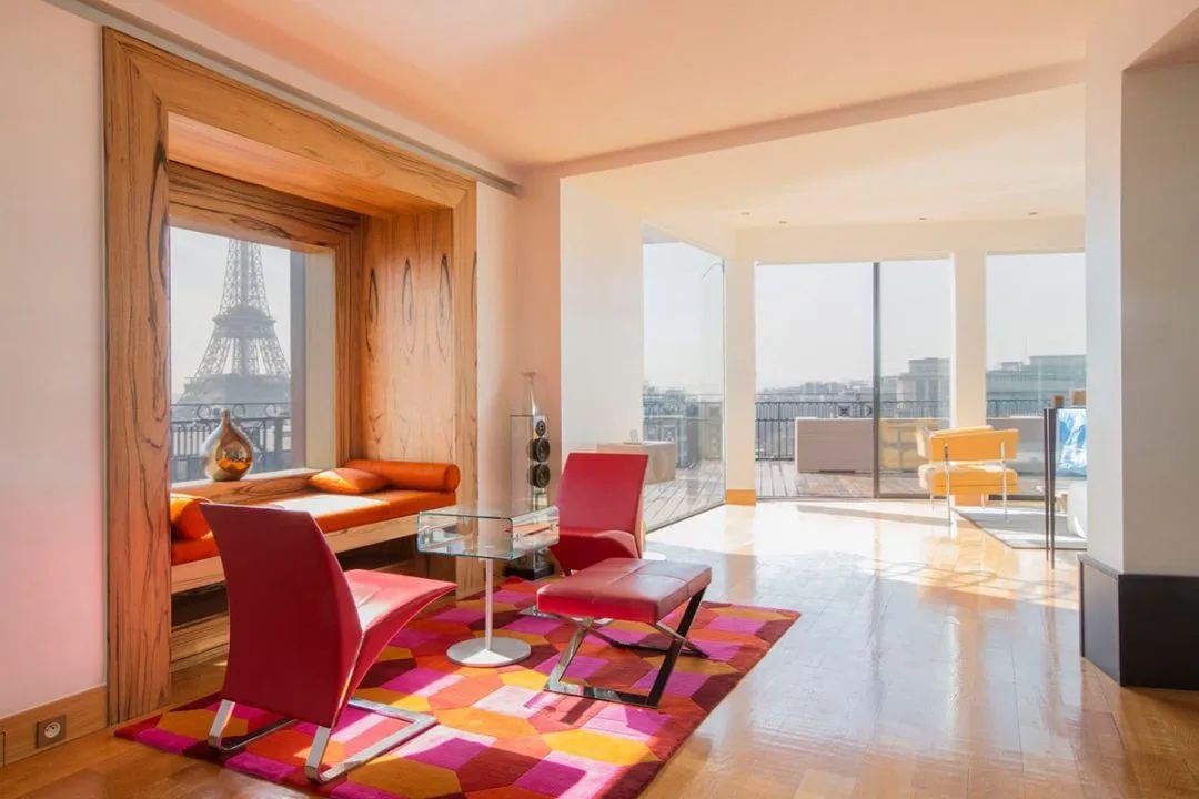 盘点足球巨星姆巴佩的豪宅长啥样,姆巴佩身价升至1.8亿欧