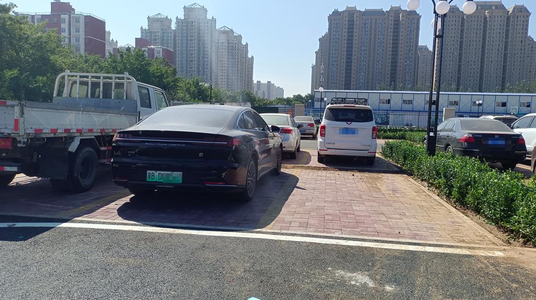 从“霸道遍地”到“MINI奔跑”，迁安人真“穷”了吗？