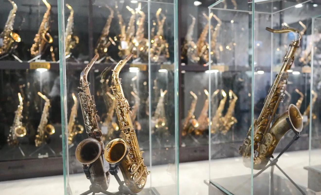 古董萨克斯塞尔玛,常用的萨克斯是哪三种